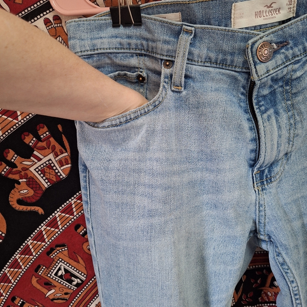 Hollister 30x32 Men's Light Wash Skinny Jeans - Picture 2 of 9